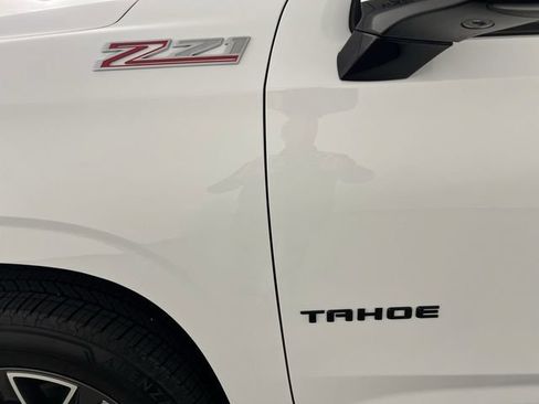 Certified 2024 Chevrolet Tahoe Z71 w/ Luxury Package AWD/4WD image 33