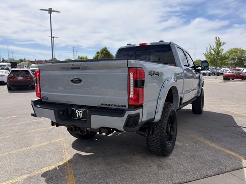 New 2026 Ford F250 Lariat w/ Black Appearance Package AWD/4WD image 6