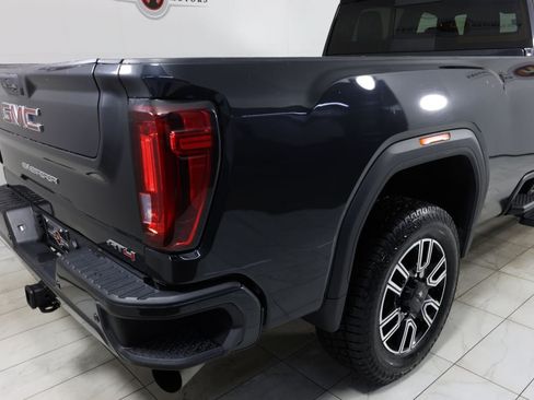 Used 2020 GMC Sierra 2500 AT4 w/ AT4 Premium Package AWD/4WD image 43