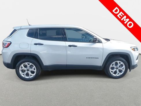 New 2025 Jeep Compass Sport AWD/4WD image 4