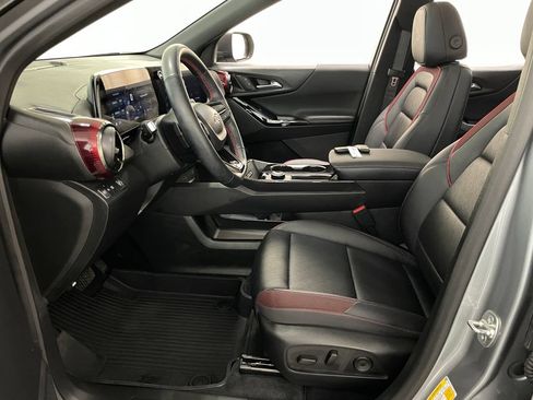 Certified 2025 Chevrolet Equinox RS w/ Safety and Technology Package FWD image 8