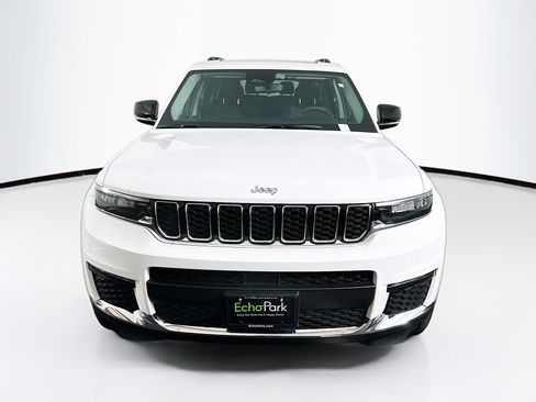 Used 2023 Jeep Grand Cherokee L Limited w/ Trailer Tow Group (B) image 2