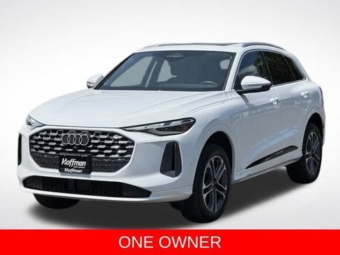 Certified 2025 Audi Q5 Premium w/ Convenience Package AWD/4WD image 4