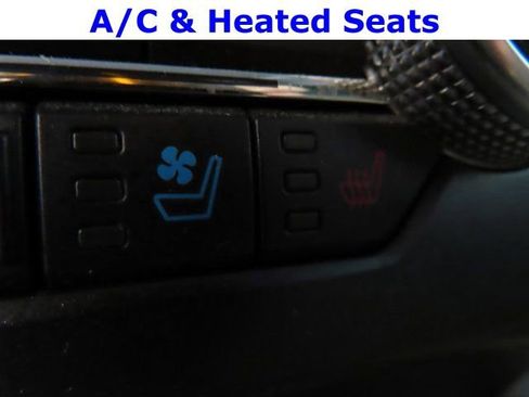 Used 2019 Ford Expedition Limited w/ Special Edition Package image 30