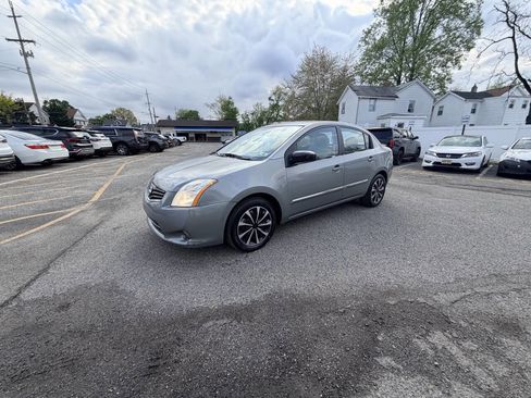 Used 2011 Nissan Sentra 2.0 S FWD image 38