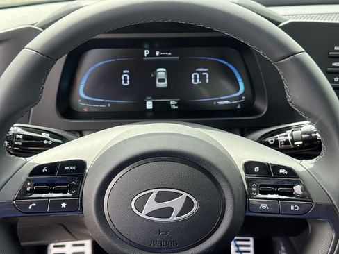 New 2026 Hyundai Elantra SE FWD image 17