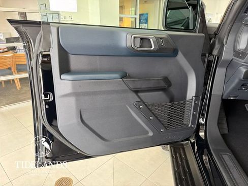 New 2026 Ford Bronco Heritage Edition AWD/4WD image 13