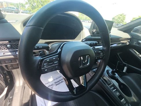 Used 2023 Honda Civic Sport image 7