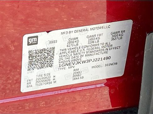 Used 2023 Chevrolet Traverse RS image 34