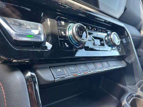 New 2026 GMC Sierra 1500 AT4 w/ AT4 Premium Package AWD/4WD image 23