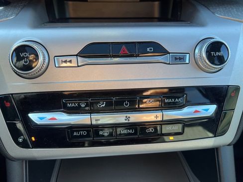 Used 2022 Ford Explorer Timberline image 35