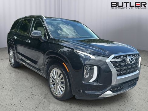 Used 2020 Hyundai Palisade Limited FWD image 3