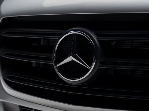 Used 2021 Mercedes-Benz Sprinter 3500 image 10