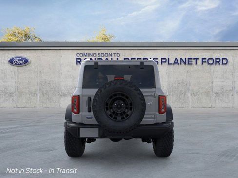 New 2026 Ford Bronco Badlands image 5