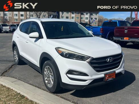 Used 2016 Hyundai Tucson SE w/ Option Group 02 FWD image 7