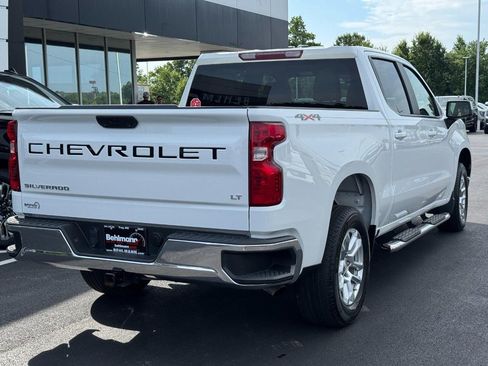 Used 2022 Chevrolet Silverado 1500 LT AWD/4WD image 4