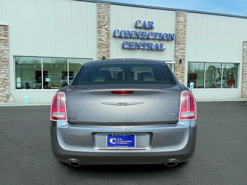 Used 2012 Chrysler 300 C AWD/4WD image 3