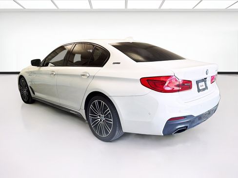 Used 2018 BMW 530e w/ M Sport Package 2 RWD image 6
