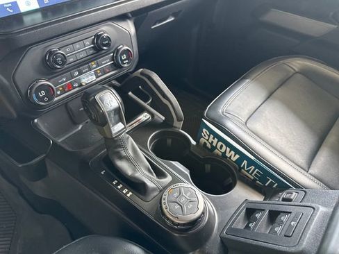 Used 2021 Ford Bronco First Edition AWD/4WD image 22