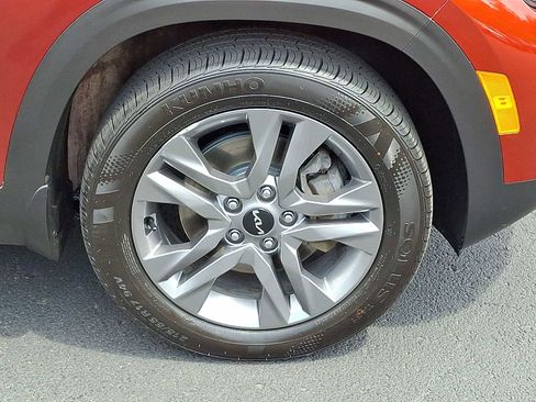 Used 2022 Kia Seltos S image 9