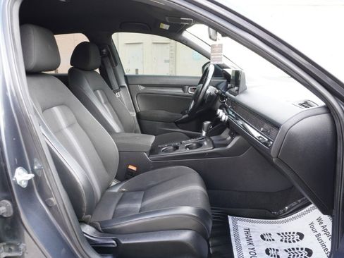 Used 2022 Honda Civic Sport image 7