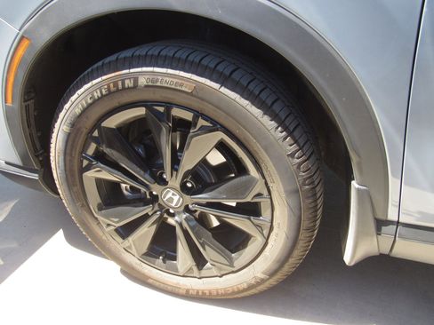 Used 2026 Honda CR-V Sport Touring image 5