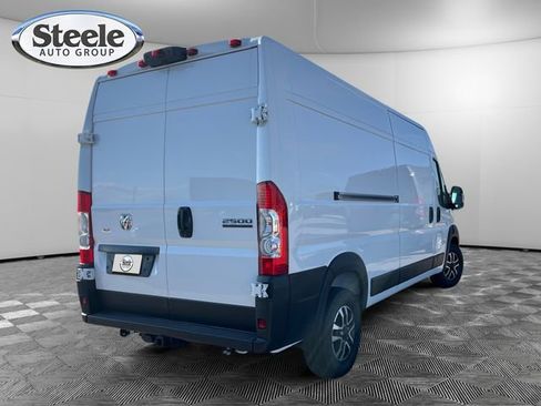 Used 2023 RAM 1500 Lone Star w/ Trailer Tow Group image 5