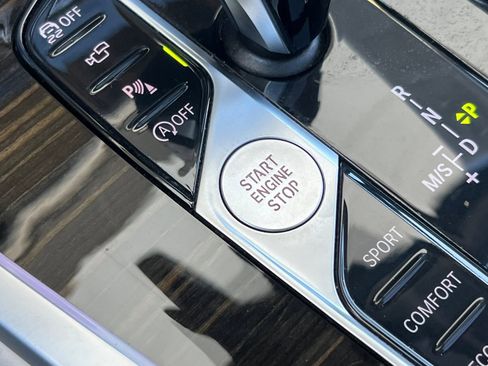 Used 2020 BMW X7 xDrive40i w/ Premium Package image 36