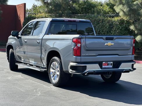 Used 2021 Chevrolet Silverado 1500 LTZ w/ LTZ Premium Package image 4