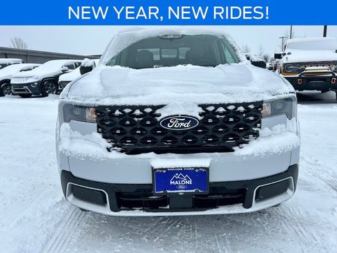 New 2026 Ford Maverick Lariat image 9