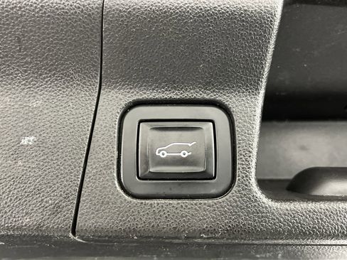 Used 2019 GMC Acadia SLE AWD/4WD image 31