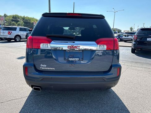 Used 2016 GMC Terrain SLE FWD image 4