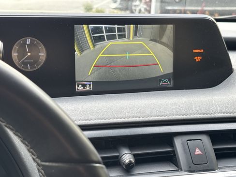 Used 2021 Lexus UX 250h w/ Premium Package image 25