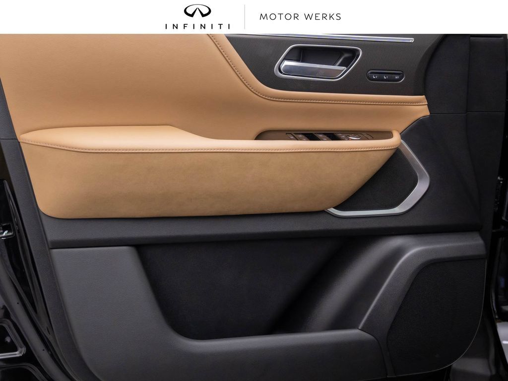 New 2027 INFINITI QX80 Luxe w/ Cargo Package AWD/4WD image 12