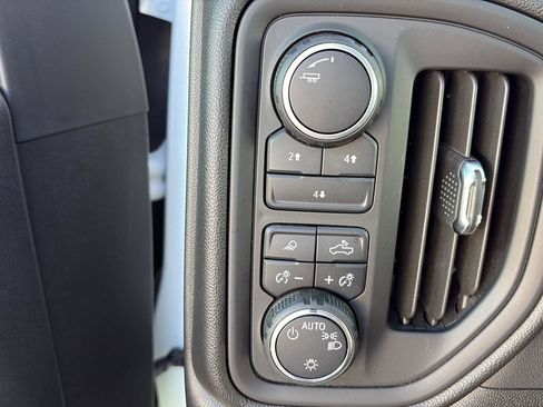 Used 2025 Chevrolet Silverado 2500 W/T w/ WT/CX Safety Package image 20