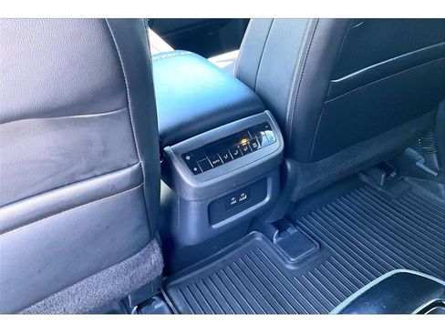 Used 2025 Nissan Pathfinder Rock Creek AWD/4WD image 33