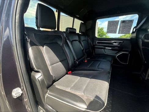Used 2019 RAM 1500 Laramie AWD/4WD image 29