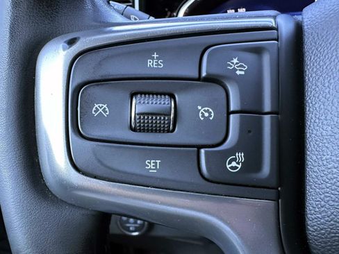Used 2023 Chevrolet Silverado 1500 RST w/ Z71 Off-Road Package AWD/4WD image 16