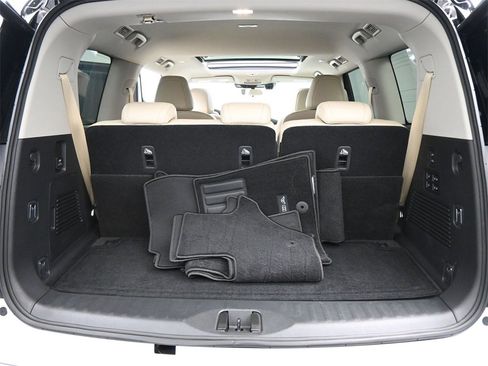 Used 2025 Nissan Armada Platinum Reserve image 26