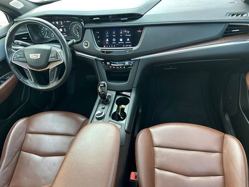 Used 2022 Cadillac XT5 Premium Luxury w/ Technology Package AWD/4WD image 27