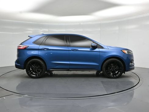 Certified 2019 Ford Edge ST w/ Equipment Group 401A AWD/4WD image 28