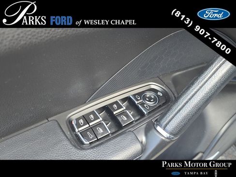 Used 2015 Porsche Cayenne S image 18