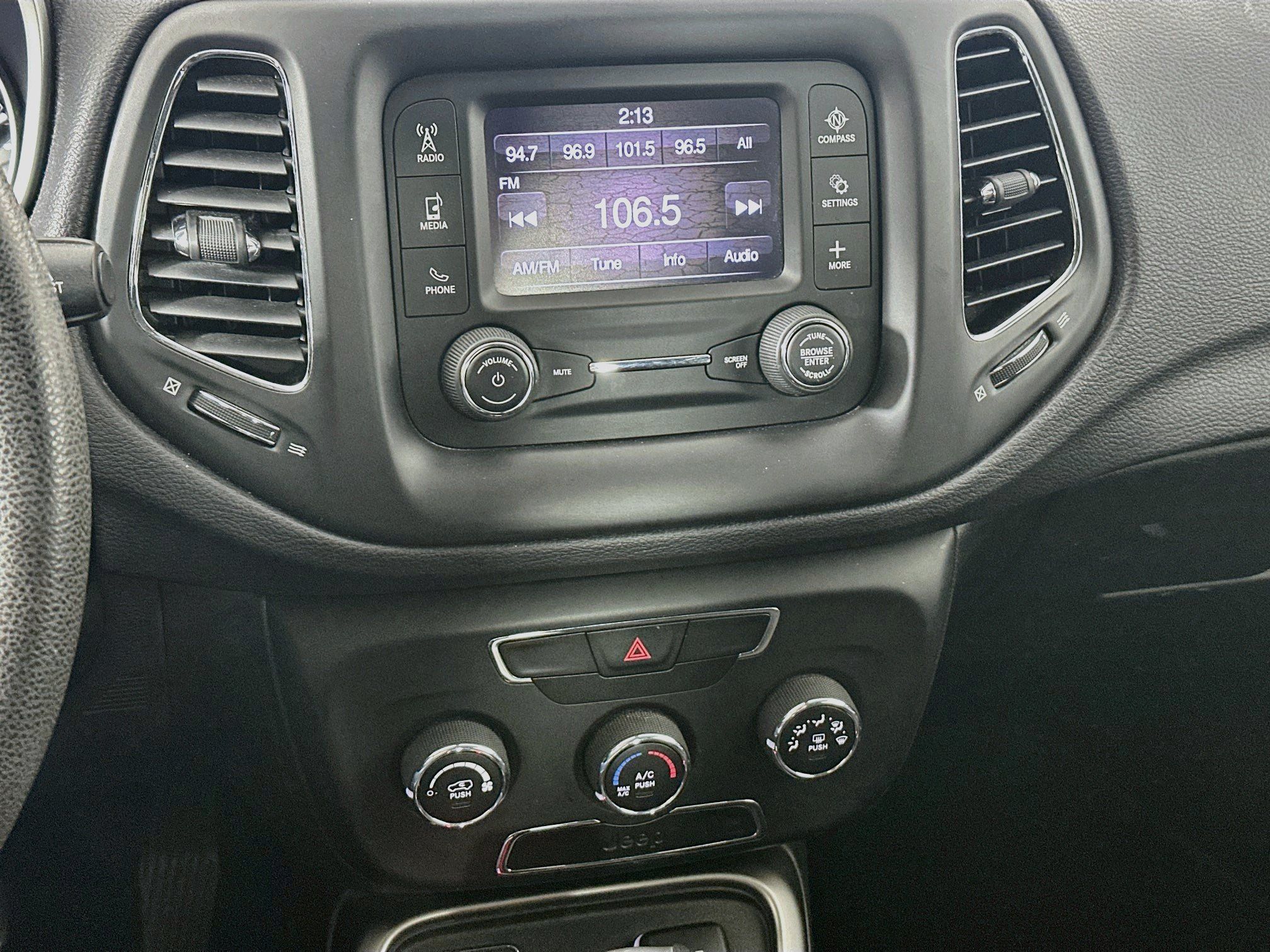 Used 2018 Jeep Compass Sport FWD image 23