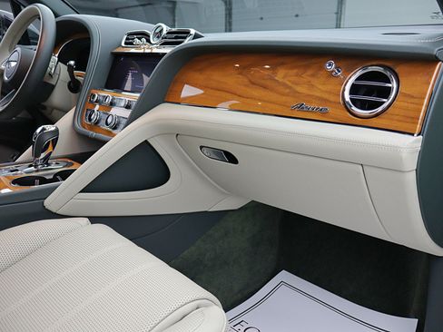 Certified 2023 Bentley Bentayga AWD/4WD image 41
