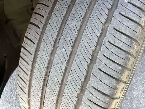Used 2025 Mercedes-Benz GLE 350 4MATIC image 37