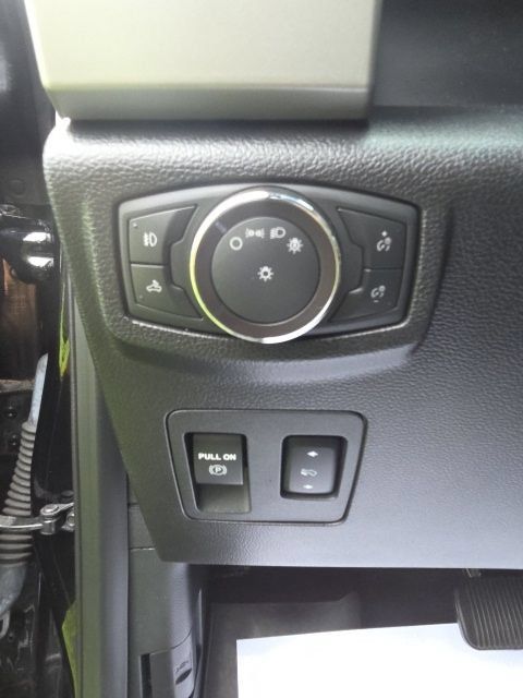 Used 2018 Ford F150 Lariat AWD/4WD image 15