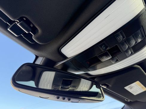 Used 2015 Mercedes-Benz E 350 E 350 4MATIC AWD 4dr Wagon w/ Premium 1 Package image 33