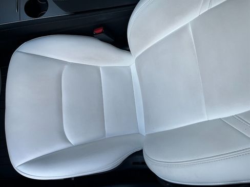 Used 2022 Tesla Model 3 Long Range AWD/4WD image 38