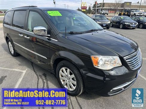 Used 2012 Chrysler Town & Country Touring-L w/ Entertainment Group #2 image 3