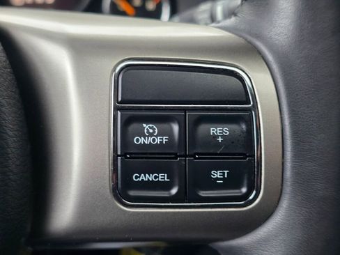 Used 2014 Jeep Patriot Limited w/ Sun/Sound Group image 31